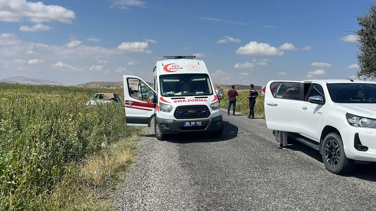 İki kardeşe kanlı pusu! Cani komşu sonları oldu: Otomobil kan gölüne döndü