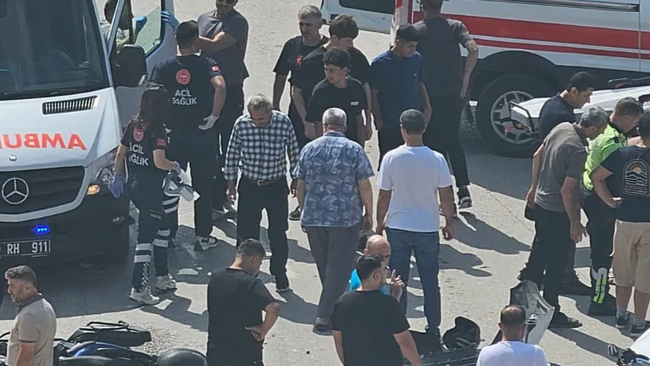 Otomobil ile kaza yapan motosikletteki çift yaralandı