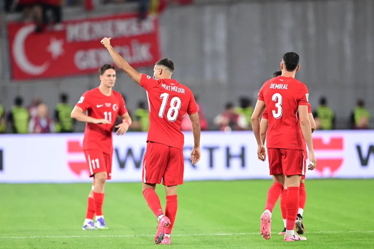 Türkiye İspanya maçı canlı nereden izlenir, hangi kanalda? 2026 Dünya Kupası Avrupa Elemeleri E Grubu puan durumu