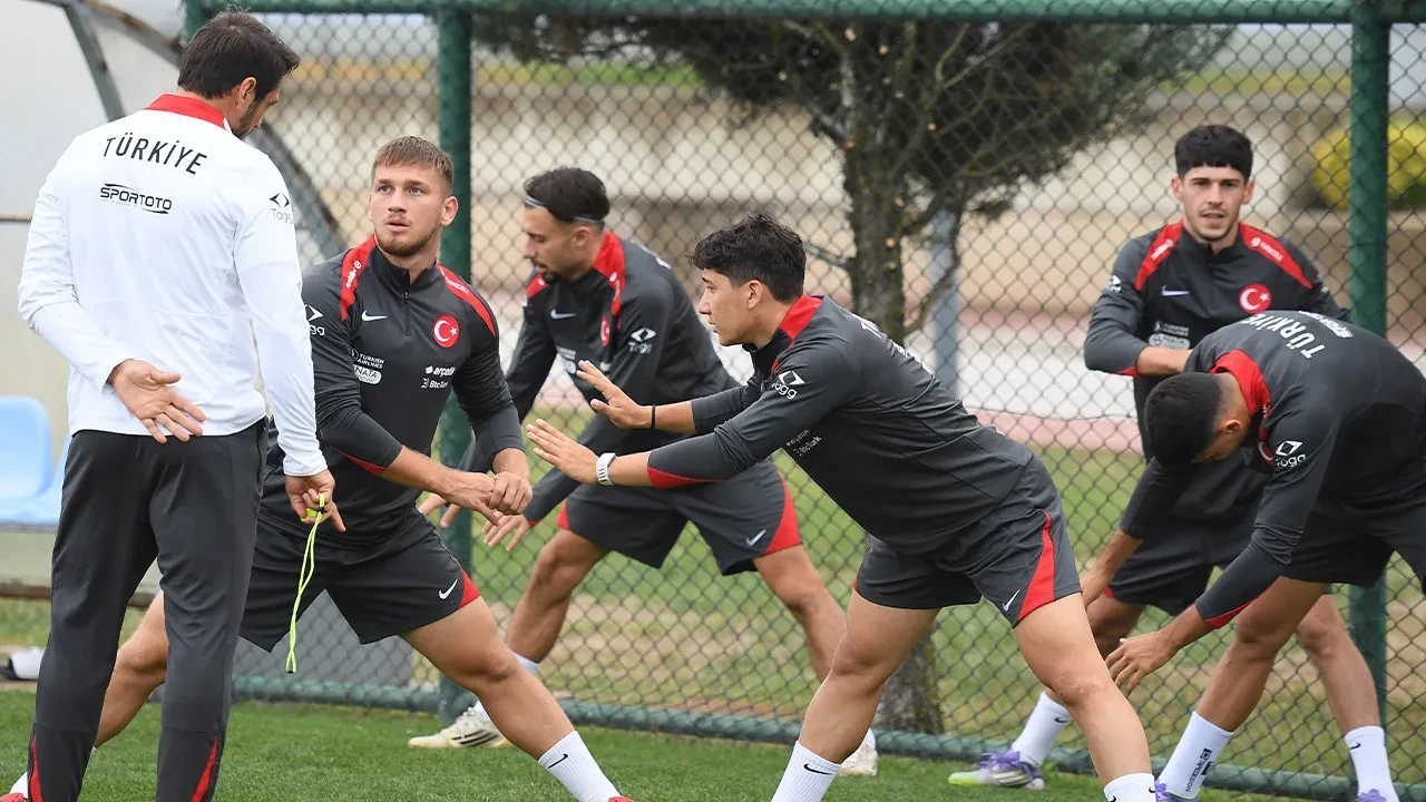 Ümit Milli Takım'da 2 oyuncu kadrodan çıkarıldı