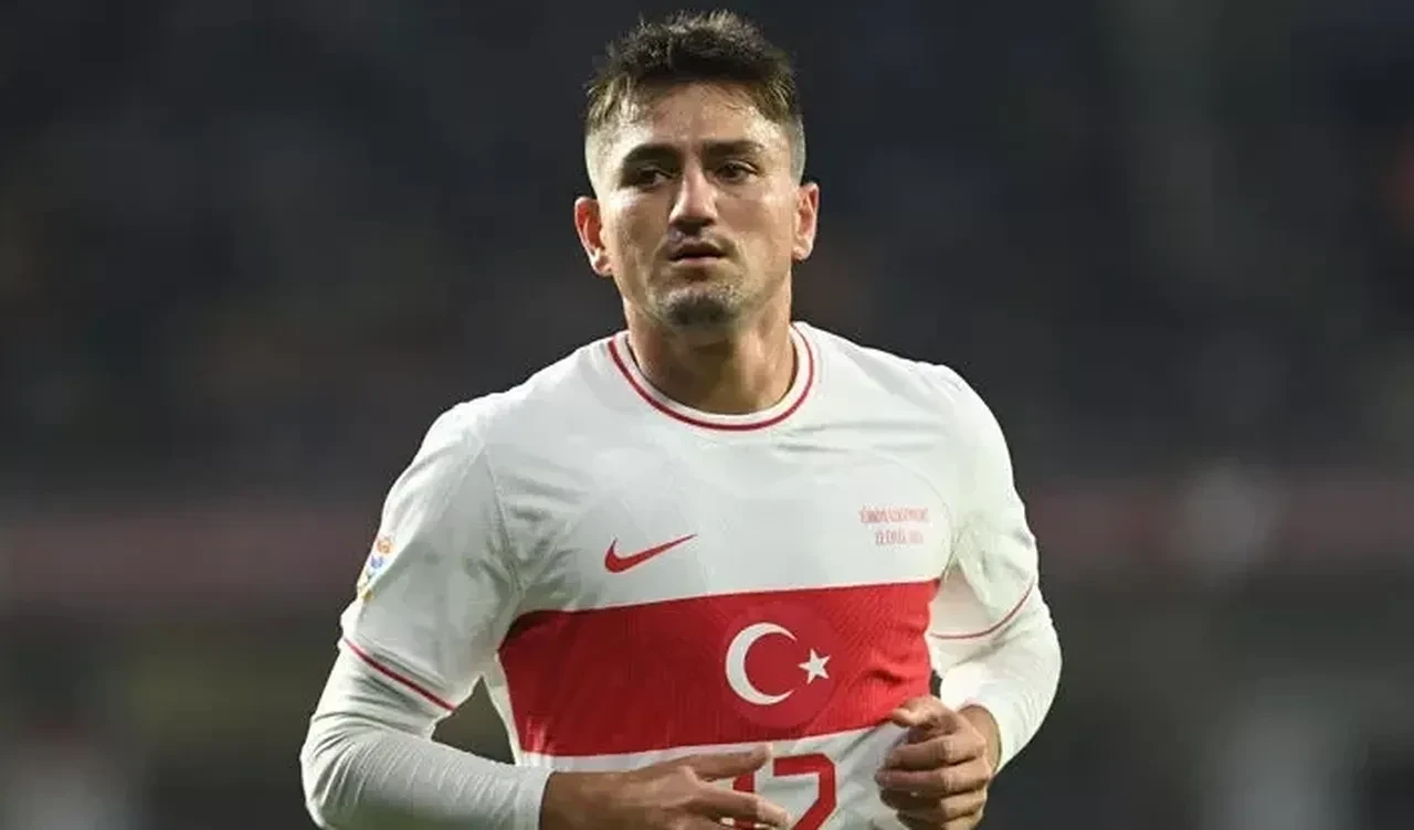 Fenerbahçe'den Beşiktaş'a transfer! Cengiz Ünder resmen Kartal oldu