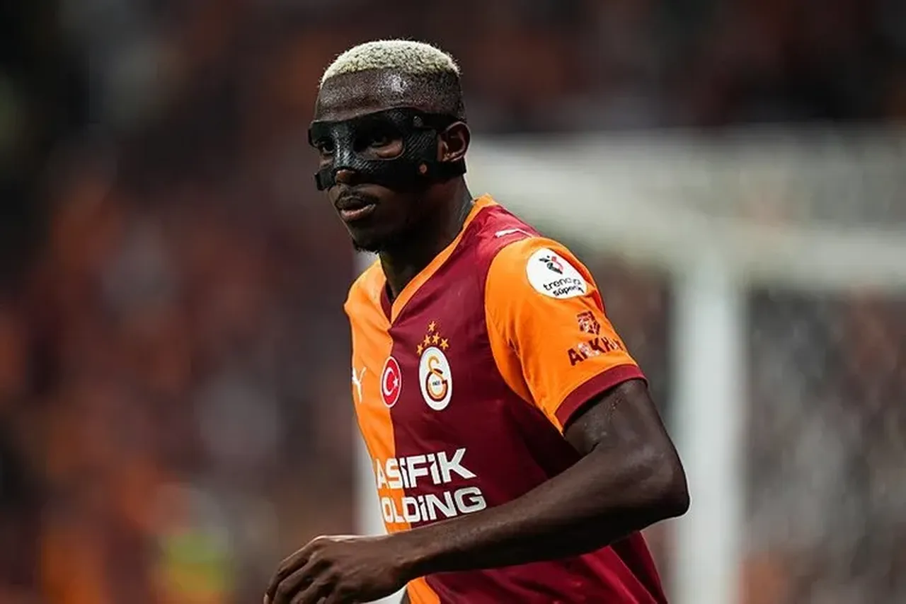 Galatasaray Victor Osimhen için seferber oldu! Cimbom B planını hazırladı