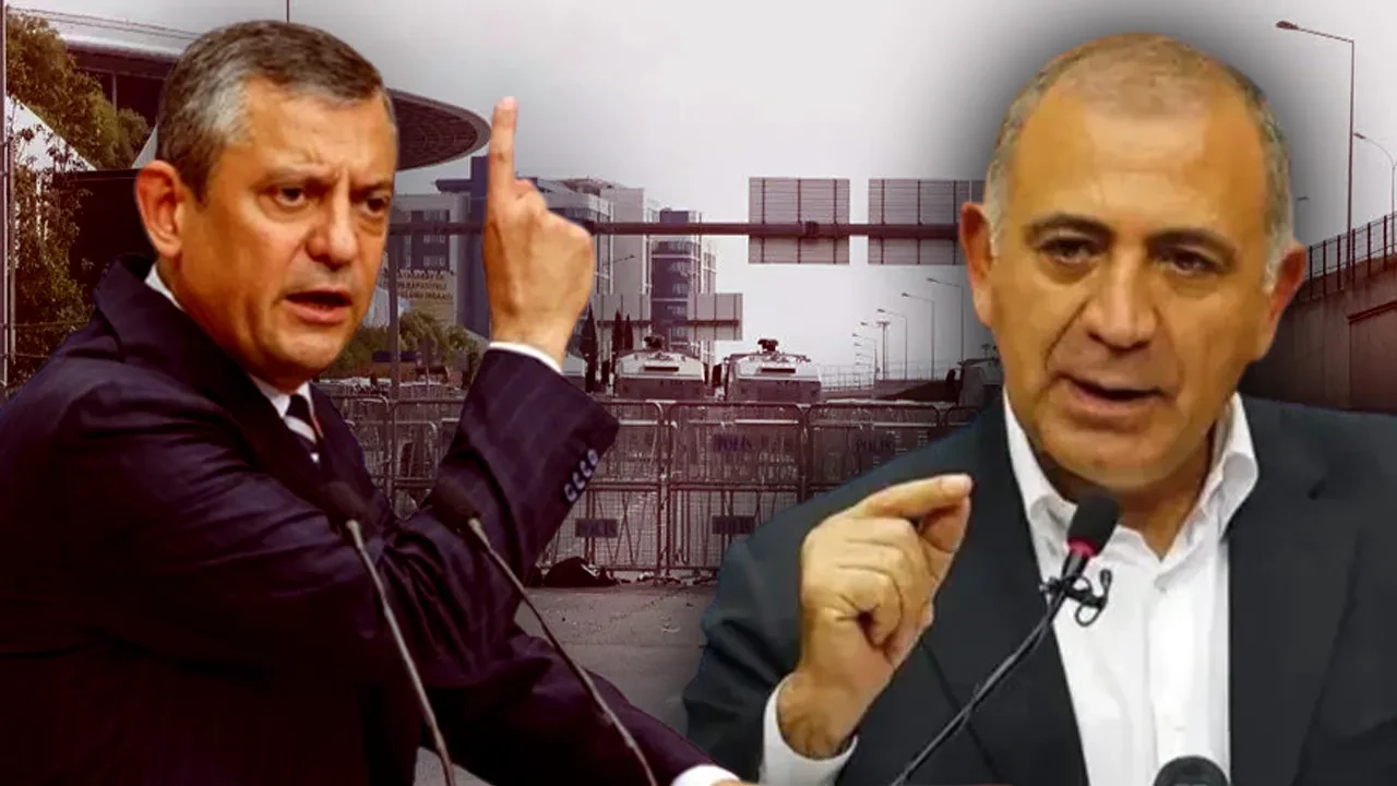 Gürsel Tekin CHP İstanbul İl Başkanlığı'na girdi! Saldırı girişimi, fırlatılan su şişeleri, hakaretler! 