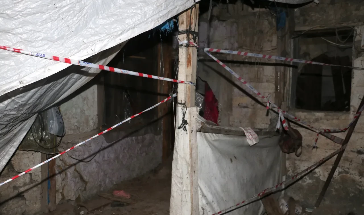 İki çocuğun hayatını kaybettiği olayı anlattı: 'Mahalleli elleriyle kazdı'