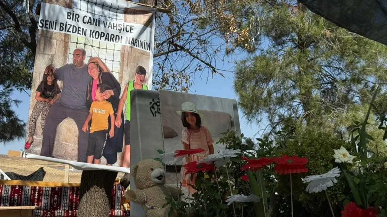 Narin Güran'ın mezarında dikkat çeken sözler! Babası 'Rabbim misliyle başına getirsin' dedi