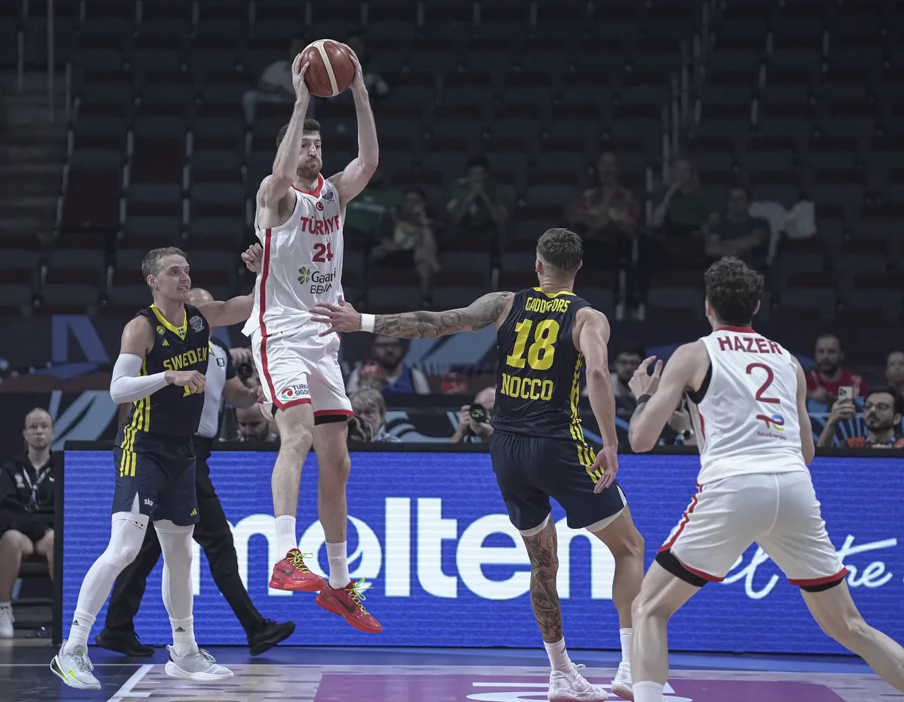 Türkiye Polonya'yı yenerse yarı finalde kimle karşılaşacak? 2025 Avrupa Basketbol Şampiyonası yarı final maç tarihleri