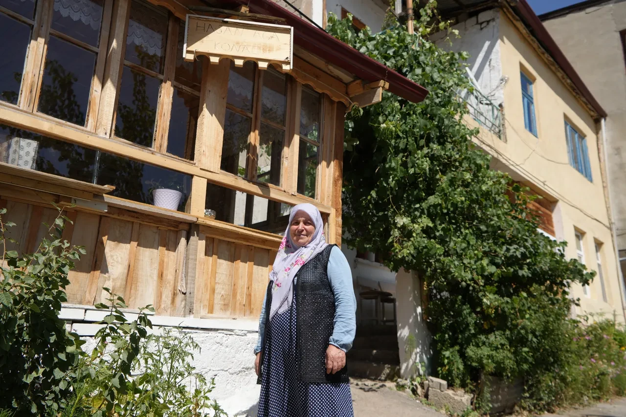 Yıllardır kiracı oldukları evi konağa çevirdiler! Gören hayran kalıyor