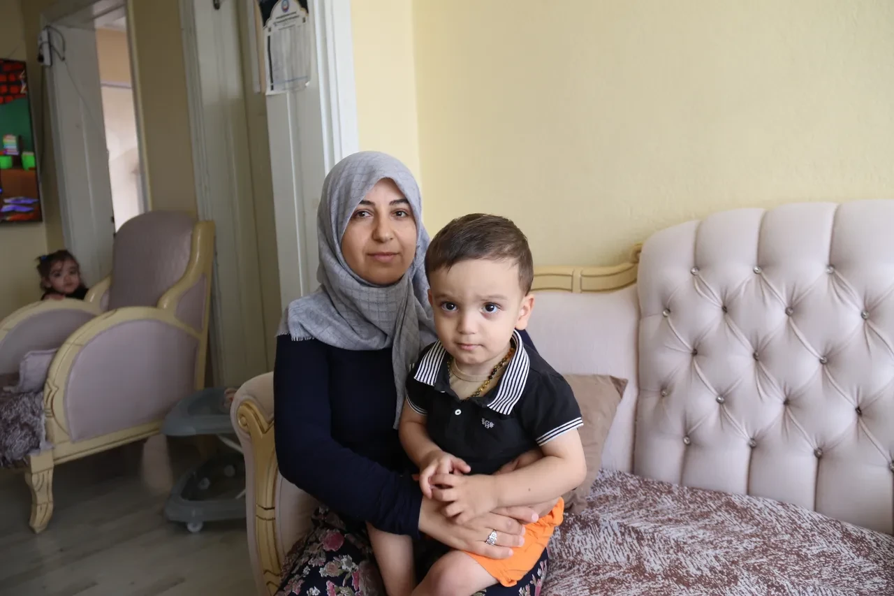 17 günlük bebek kuvözden yere düştü! Sorumlu hemşirenin savunması aileyi çıldırttı