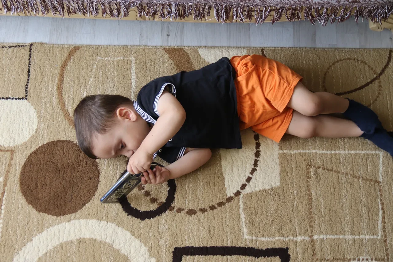 17 günlük bebek kuvözden yere düştü! Sorumlu hemşirenin savunması aileyi çıldırttı