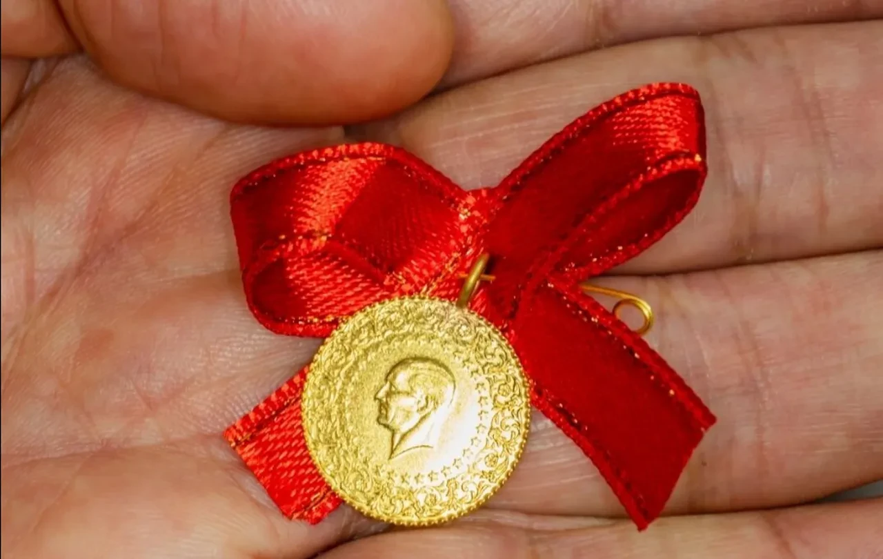 Altın tarihi rekorlara doymuyor! Gram altın 5 bin TL'ye koşuyor... İşte, 9 Eylül altın fiyatları