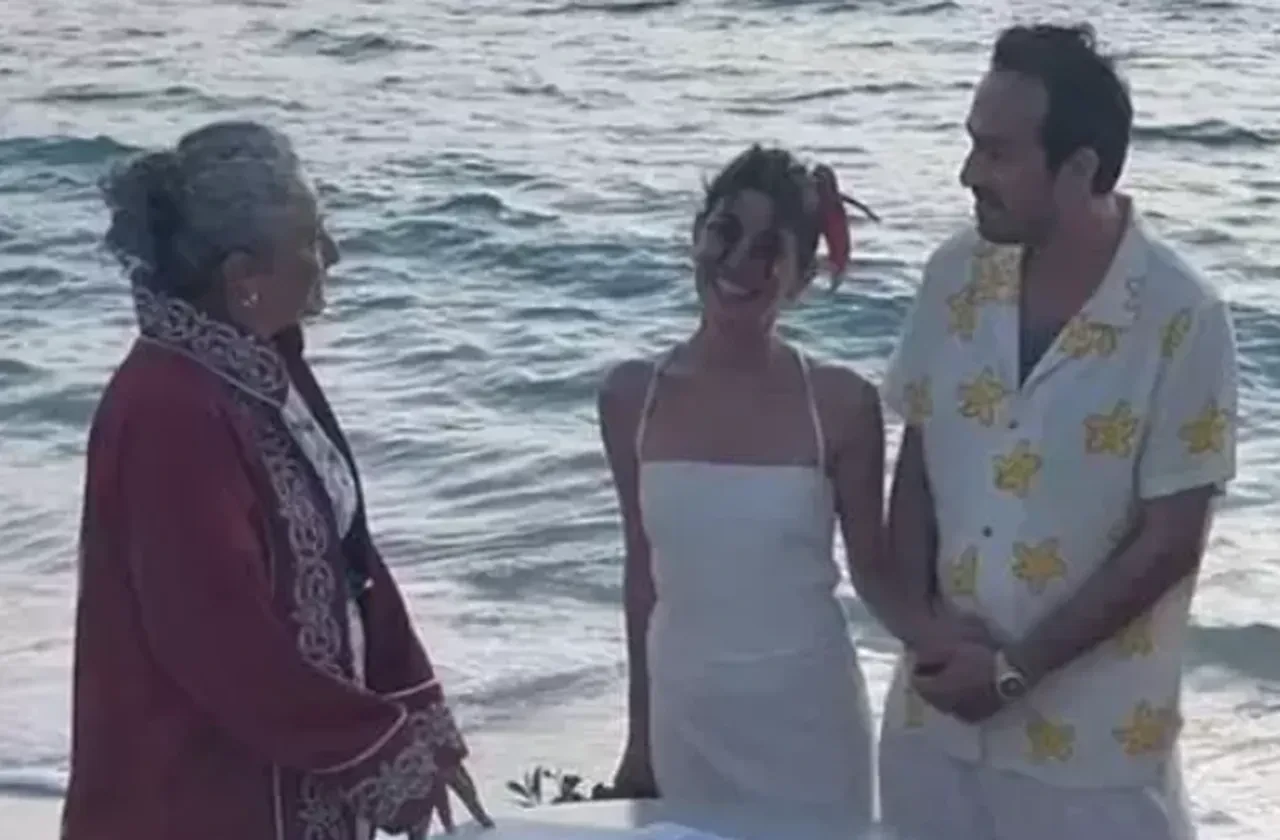 Ceren Moray ile DJ Doğu Orcan sessiz sedasız evlendi!
