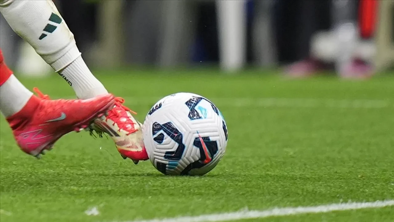 Fransa İzlanda CANLI nereden izlenir? Mbappe ilk 11'de başlıyor
