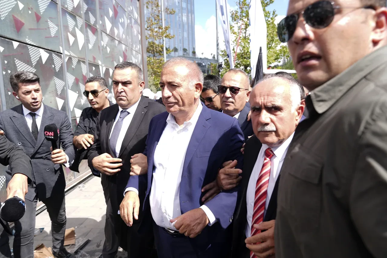 Gürsel Tekin mal varlığını açıkladı! 'Kıskanmayın sizin de olur'