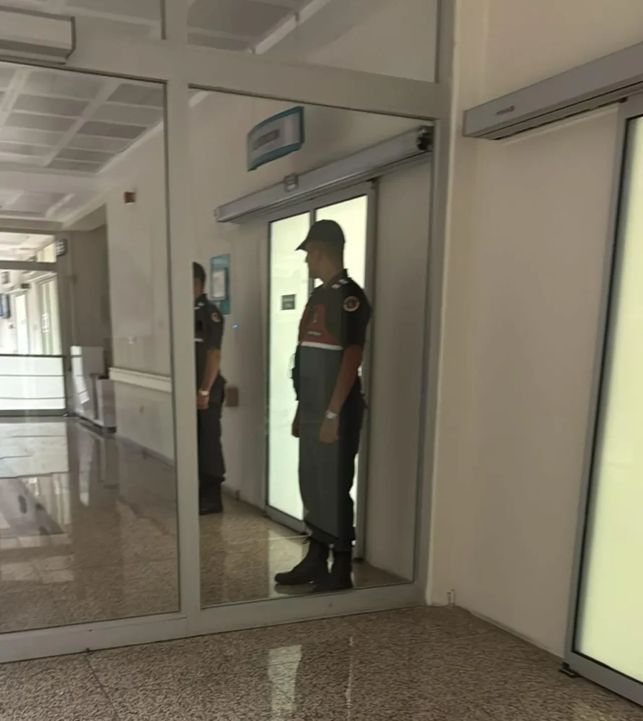 Muhittin Böcek hastaneye kaldırıldı