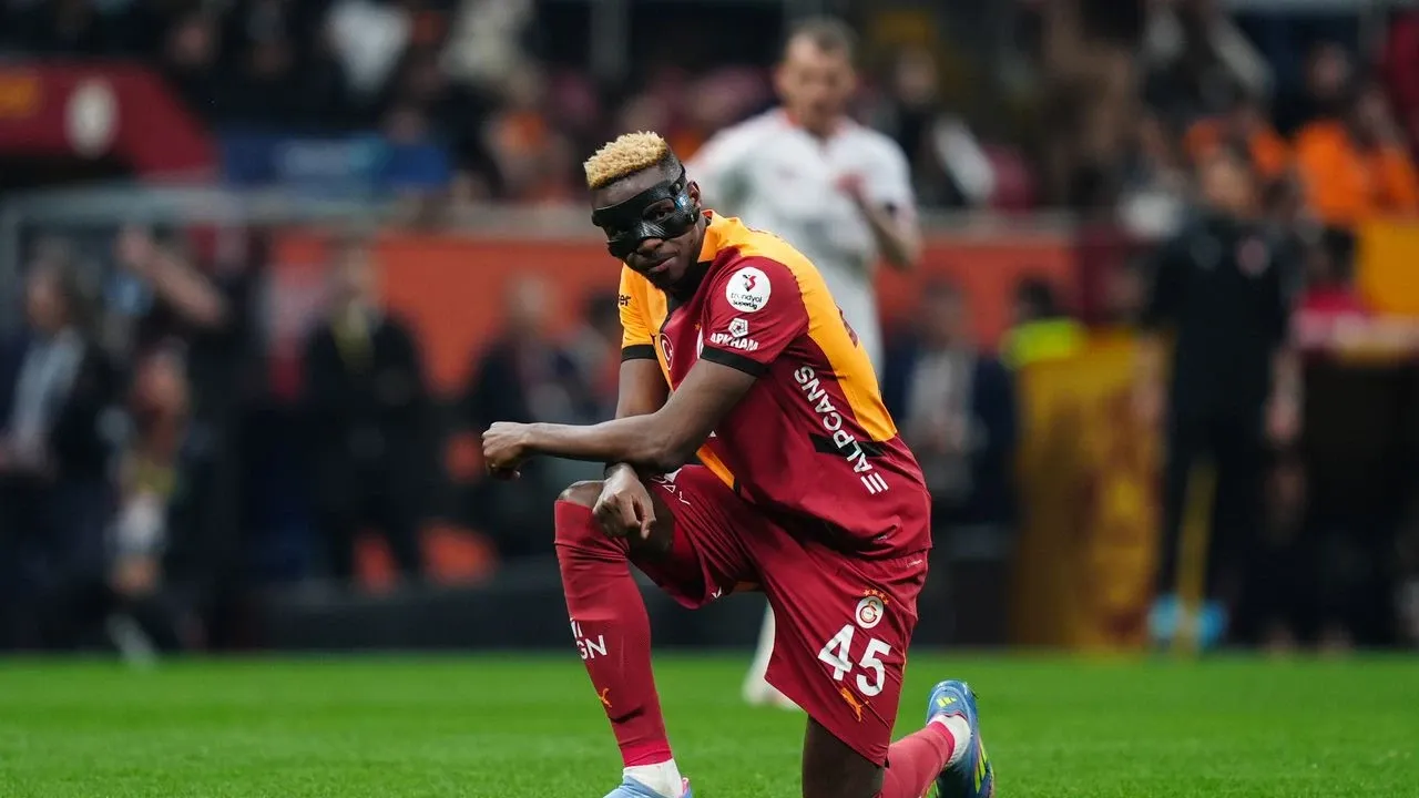 Osimhen ile ilgili bomba iddia! Eski futbolcudan şoke eden sözler: 'Sana çok para harcadık...'