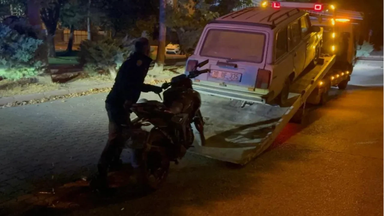 Polisten kaçan alkollü sürücü kaza yaptı