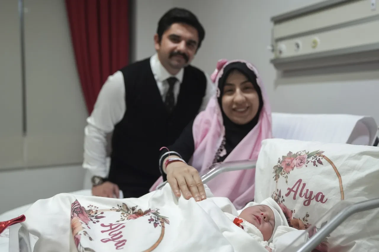 2026 yılının ilk bebekleri dünyaya geldi