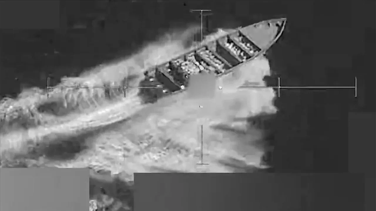 ABD Doğu Pasifikte 2 tekneyi vurdu: 5 kişi hayatını kaybetti