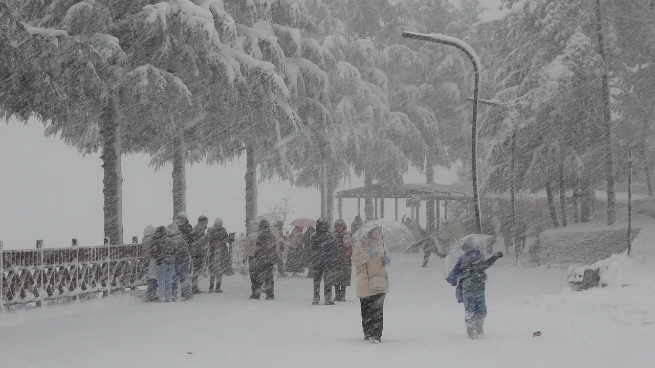 Kar tatili haberleri peş peşe geldi! 2 Ocak kar tatili olan iller hangileri?