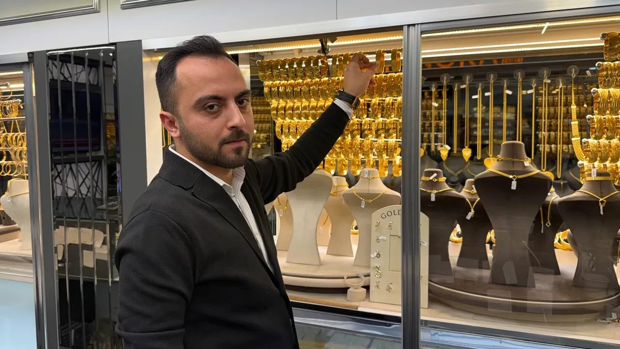 Uzman isimden altın için 'ilk gün' uyarısı! 2026'da altından daha fazla kazanç sağlamanın formülünü verdi 