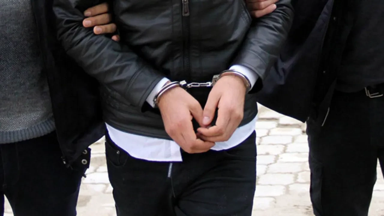 34 şehirde FETÖ'ye ağır darbe! Bakan Ali Yerlikaya operasyonu duyurd