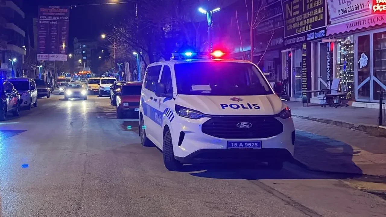 Eğlence mekanında kan döküldü