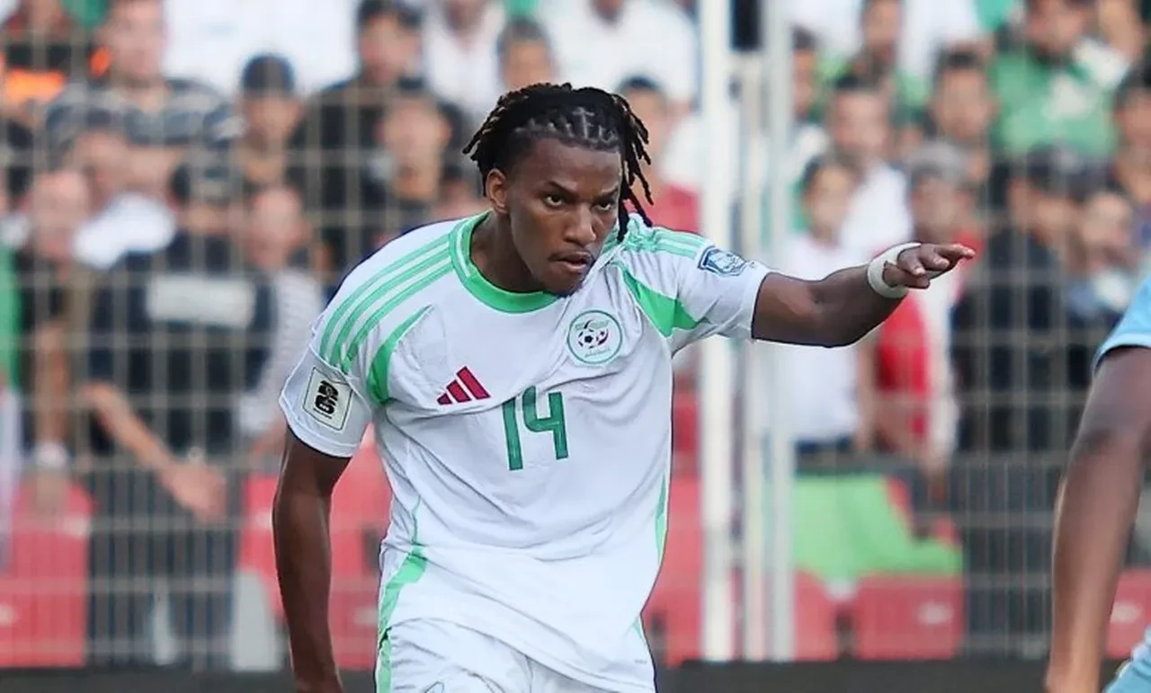 Galatasaray'a Cezayirli orta saha! Cimbom transferde Avrupa devleriyle yarışıyor