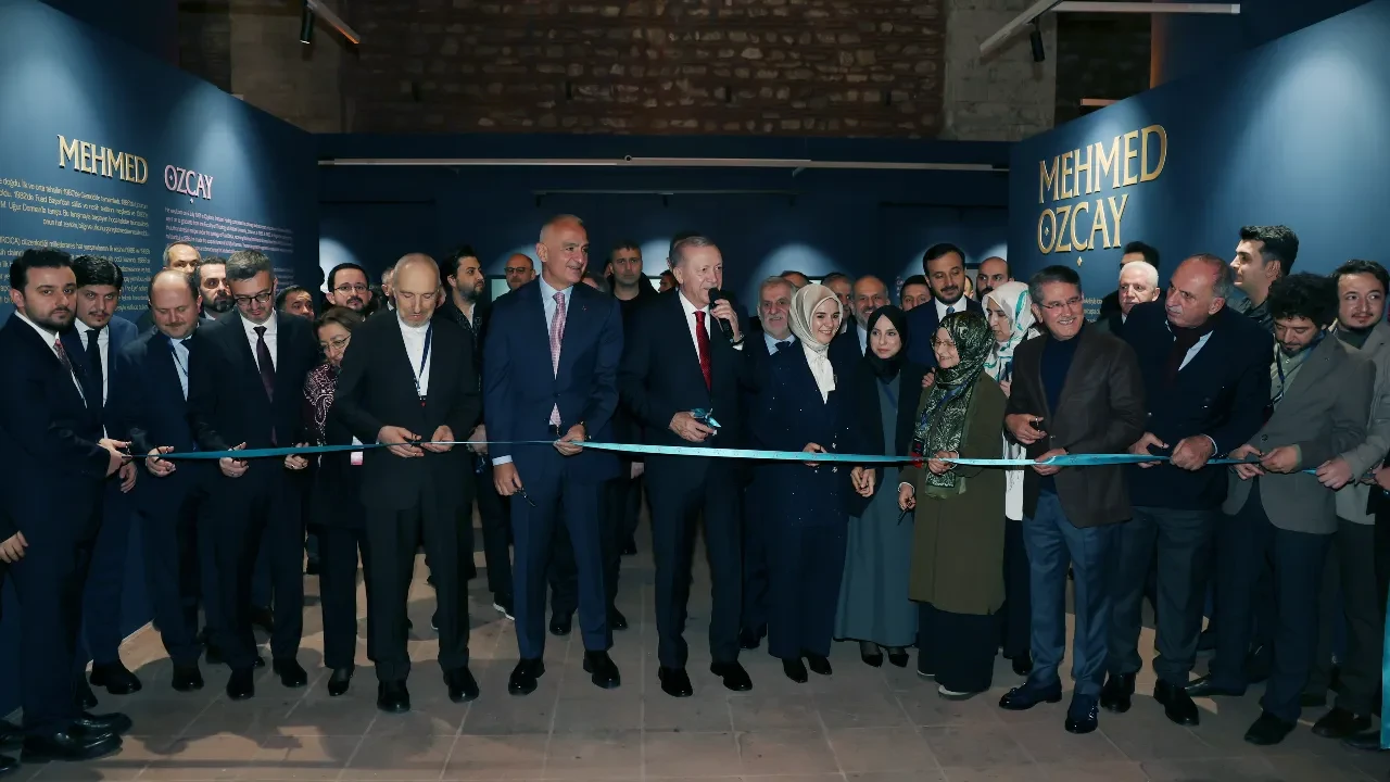 Hane İslam Eserleri sergisi kapılarını açtı: Cumhurbaşkanı Erdoğan da katıldı