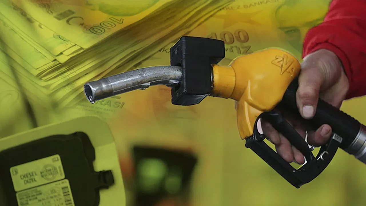 Motorine indirim pompaya yansıdı! İşte 10 Ocak akaryakıt fiyatları