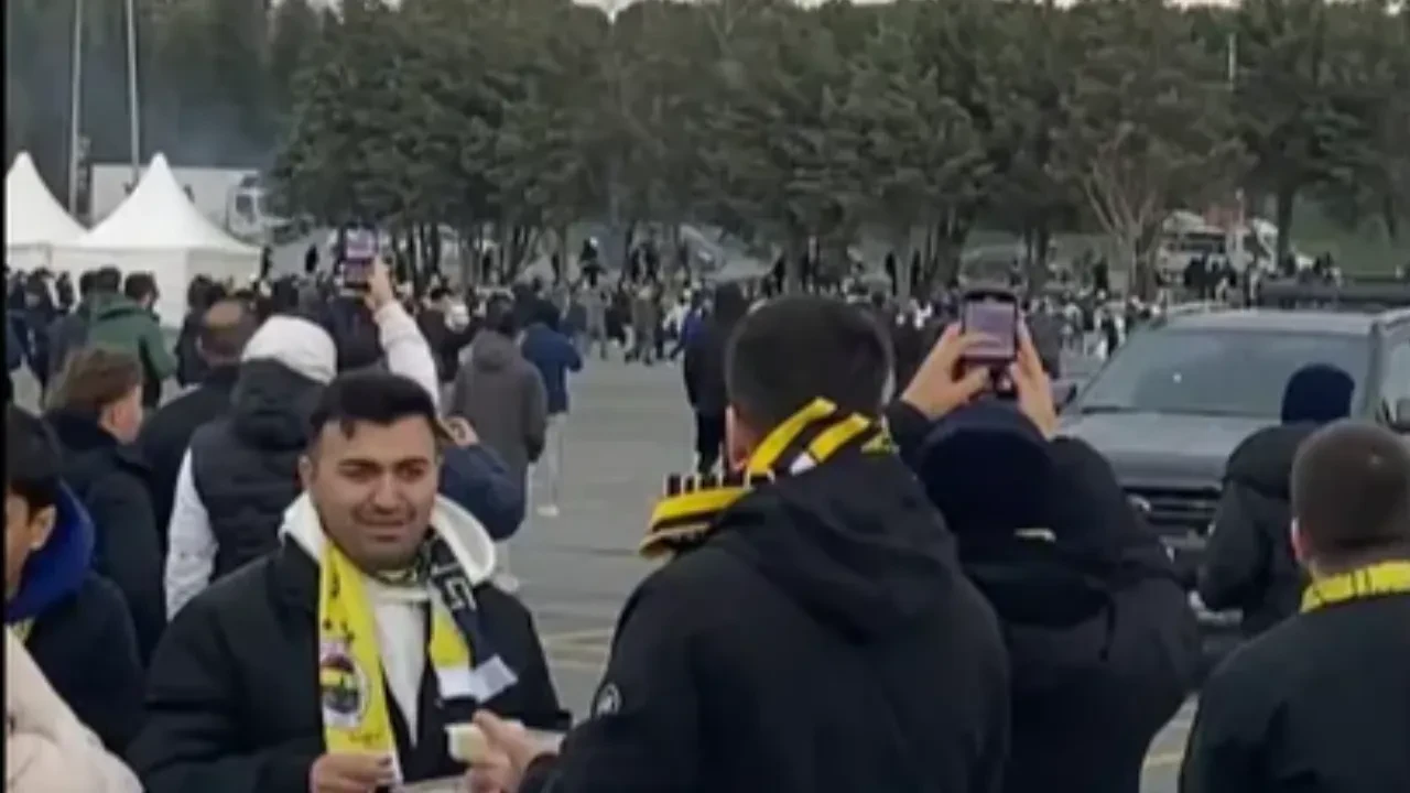 Süper Kupa öncesi ortalık karıştı! Güvenlik güçleri havaya ateş açtı