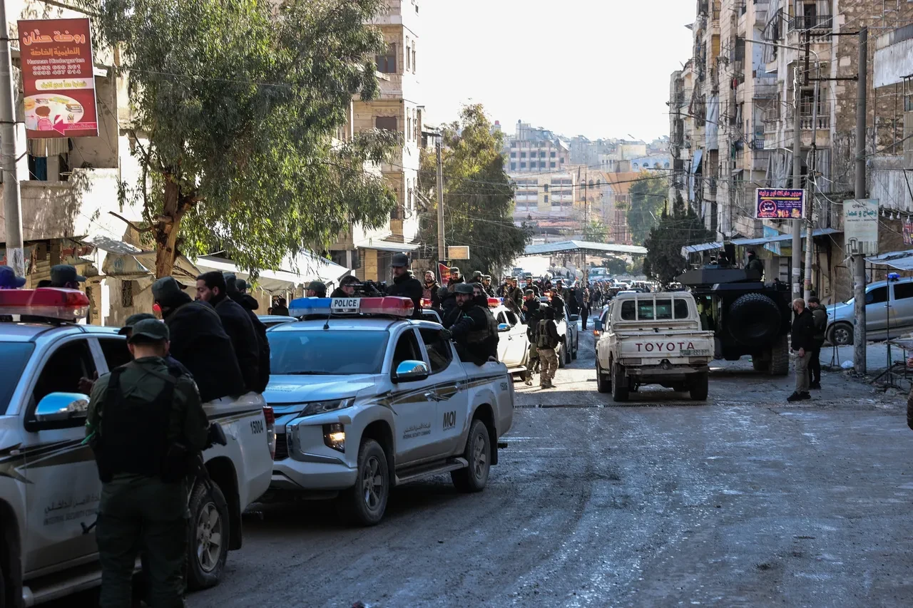 Suriye ordusu terör örgütü YPG'ye kabusu yaşattı! Halep terörden temizlendi, operasyonlar durduruldu