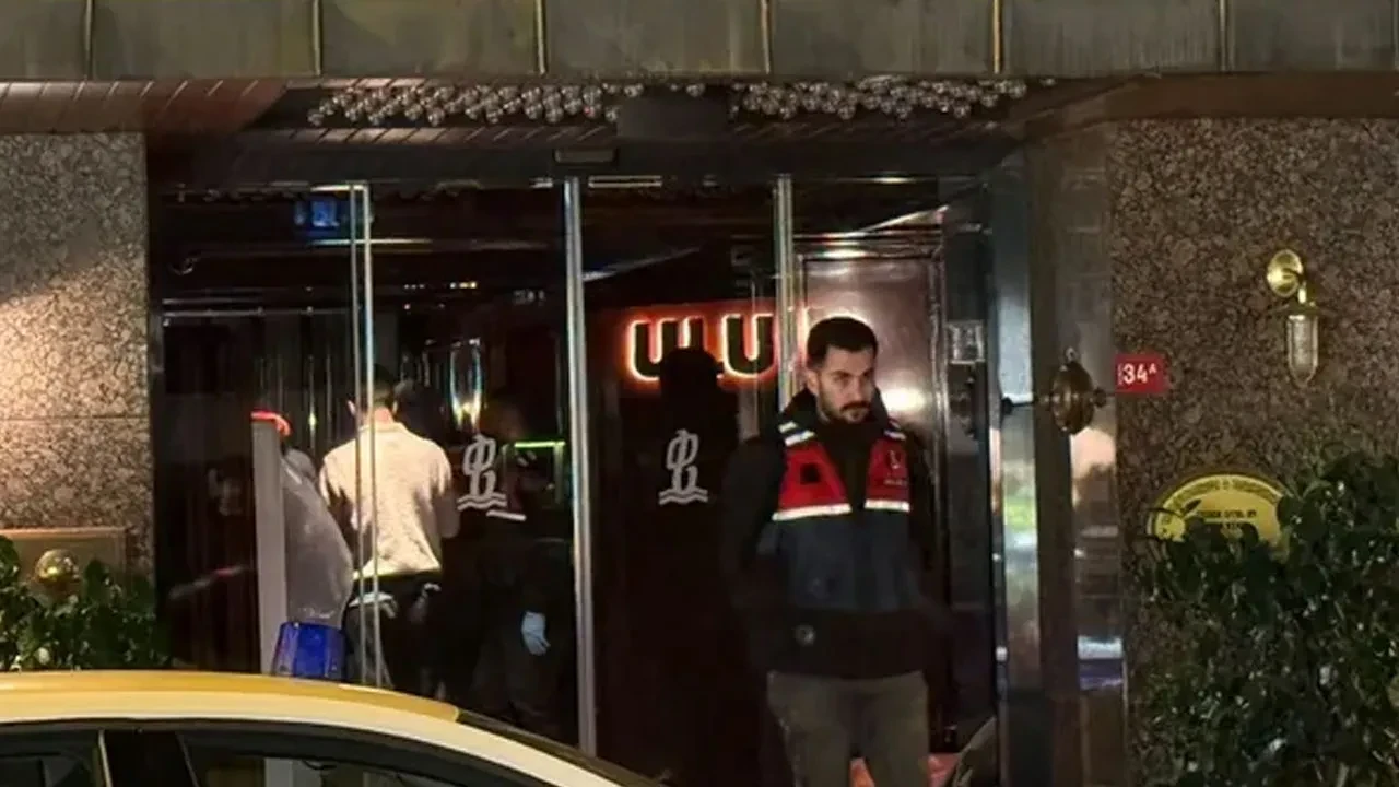 Uyuşturucu ve fuhuş partilerinin merkezi Bebek Otel'e baskın!