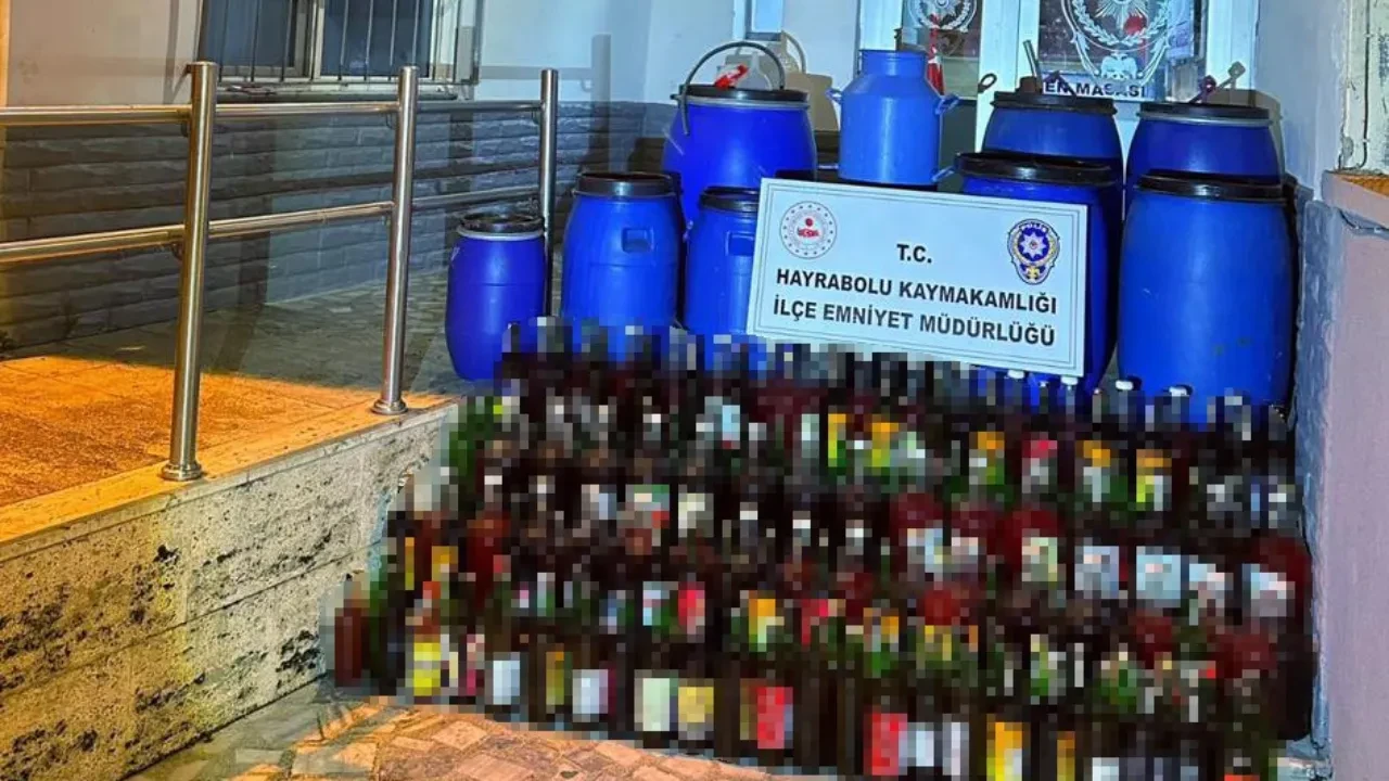 Yüzlerce litre kaçak içki ele geçirildi