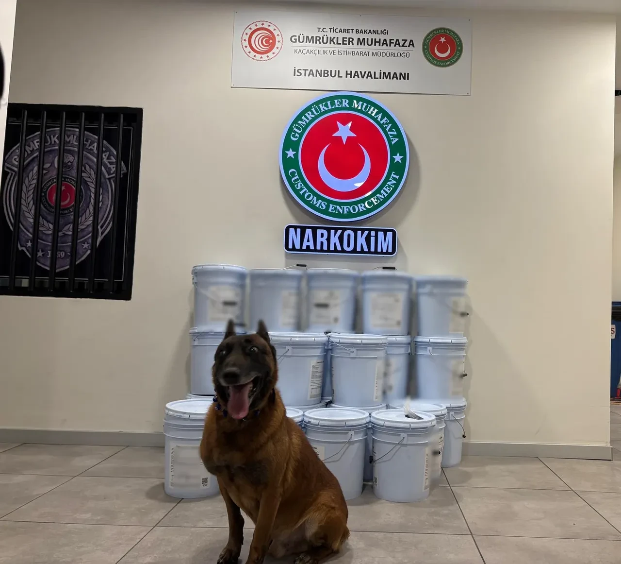 Zehir tacirlerine ağır darbe! 1 milyar 945 milyon lira değerinde uyuşturucu madde yakalandı