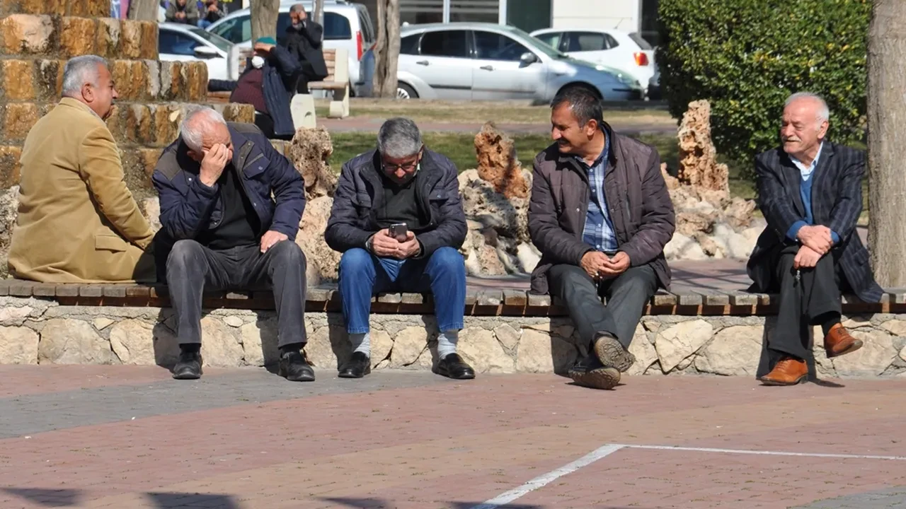 Borcu olan emekliler dikkat! Yargıtay'dan milyonlarca emekliyi ilgilendiren emsal karar