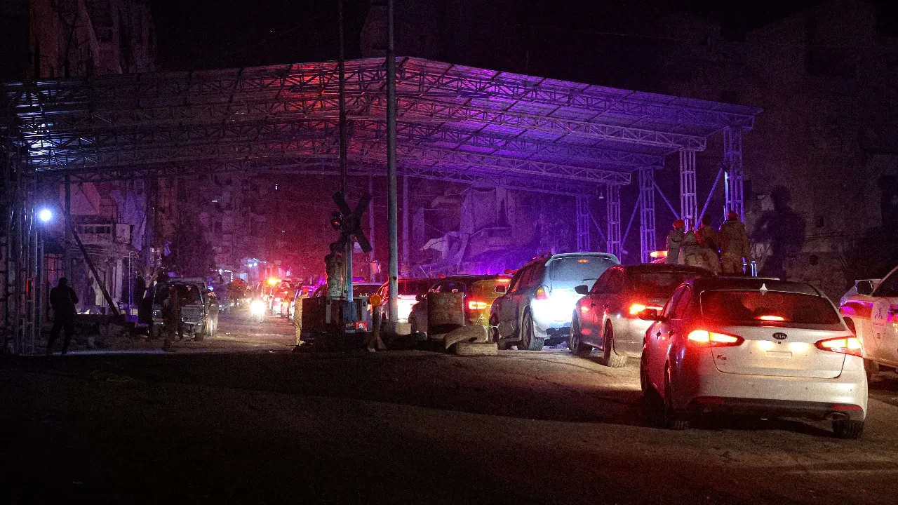 Suriye ordusundan YPG'ye son darbe! Halep teröristlerden temizlendi