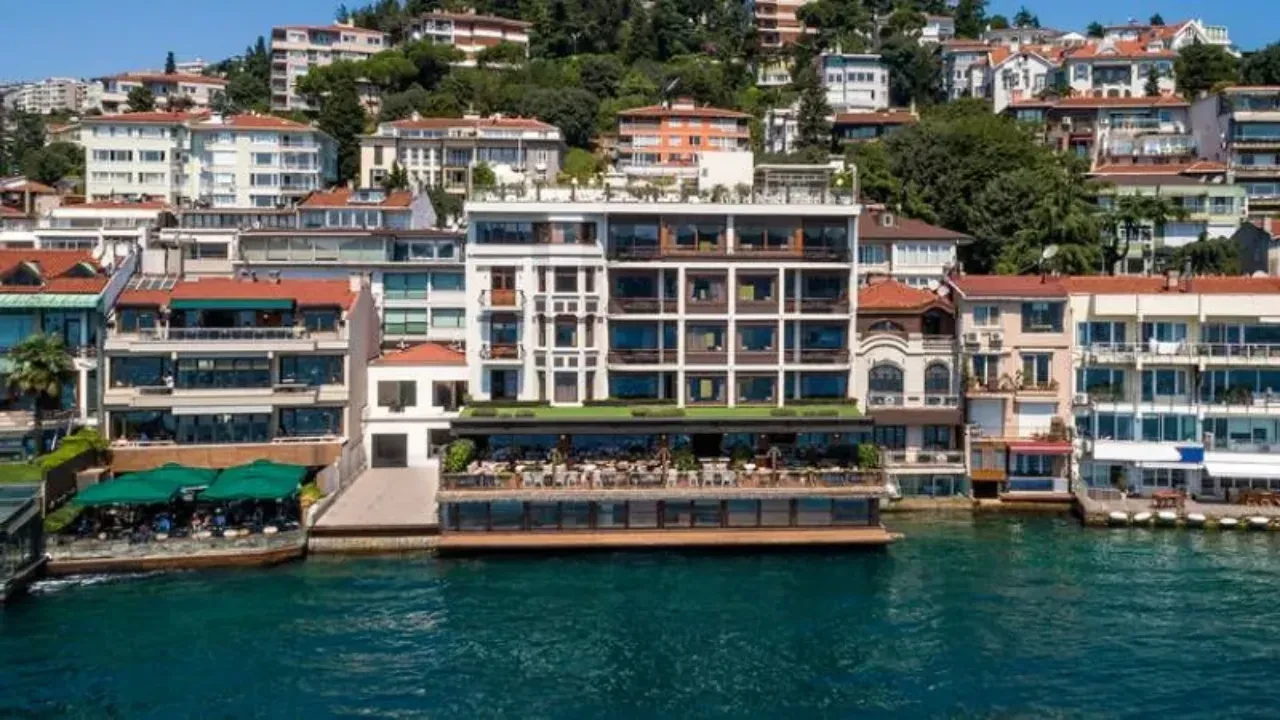 Bebek Otel'in kaçak bölümleri için yıkım kararı