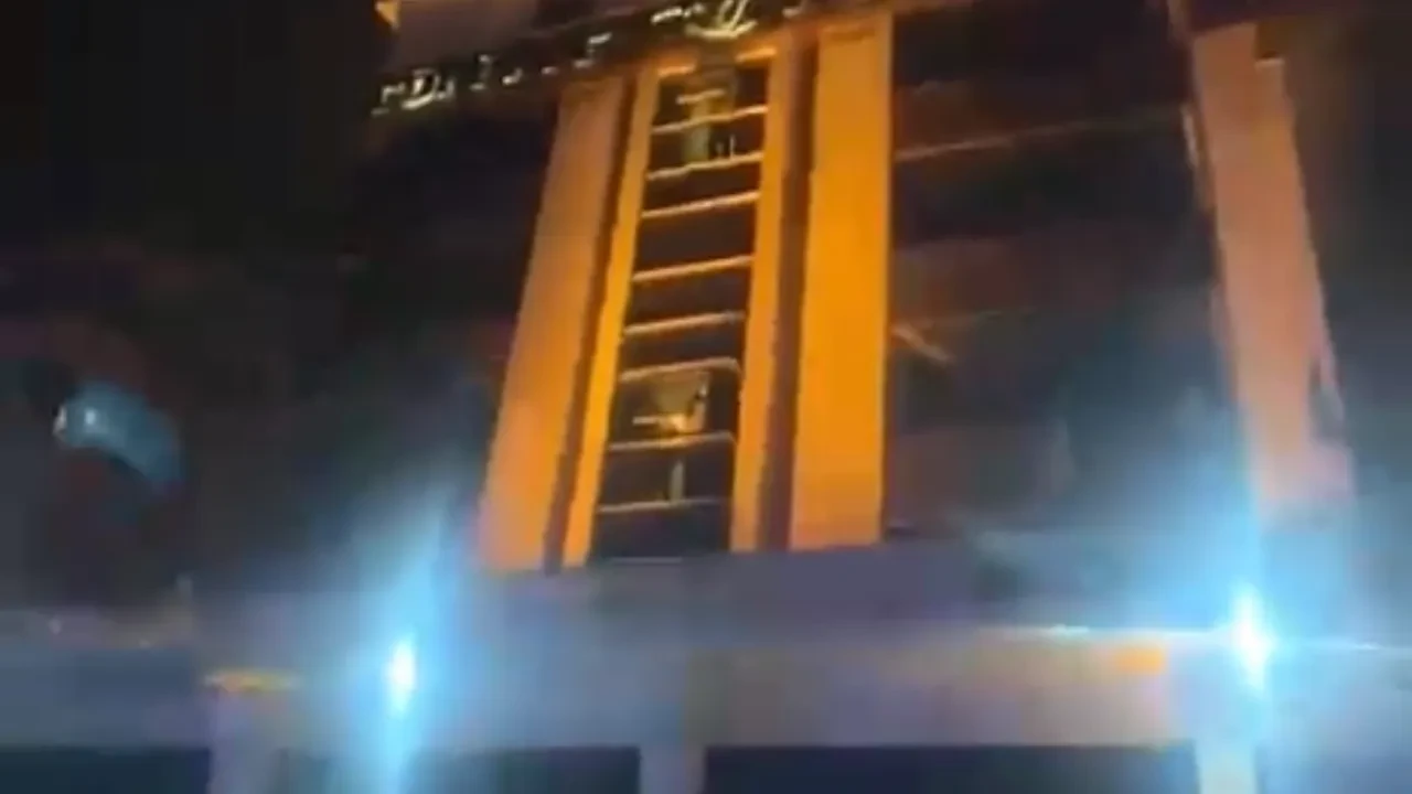 Bursa'da otel yangını! Bazı vatandaşlar mahsur kaldı