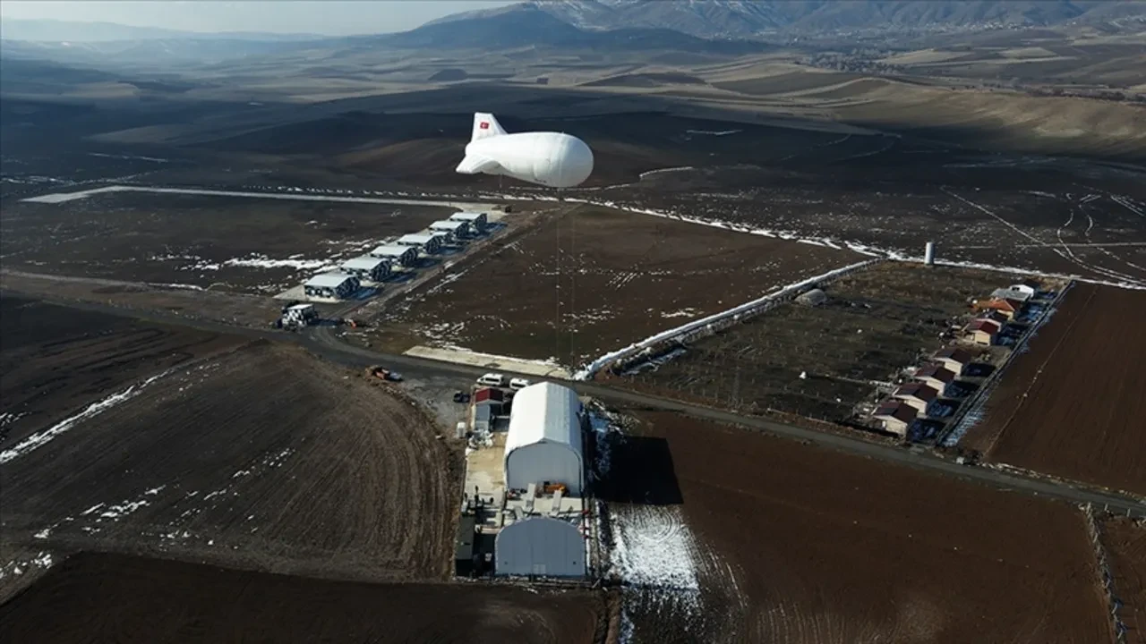 Gabar'da petrol nöbeti ona emanet: "Uçan Karakol" GÖKÇERİ göreve başladı