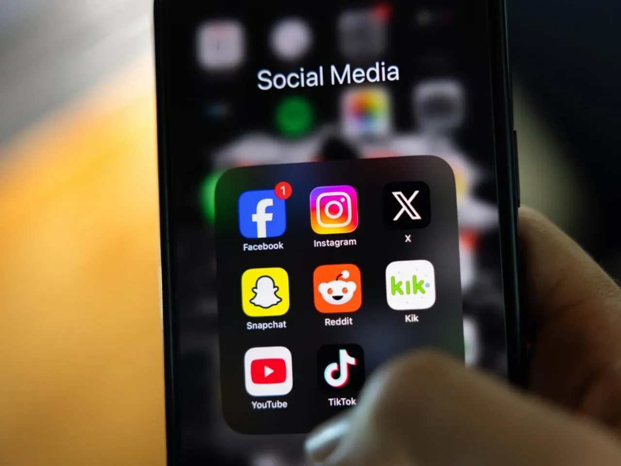 Instagram beklenen açıklamayı yaptı: Milyonlarca hesap çalındı mı?