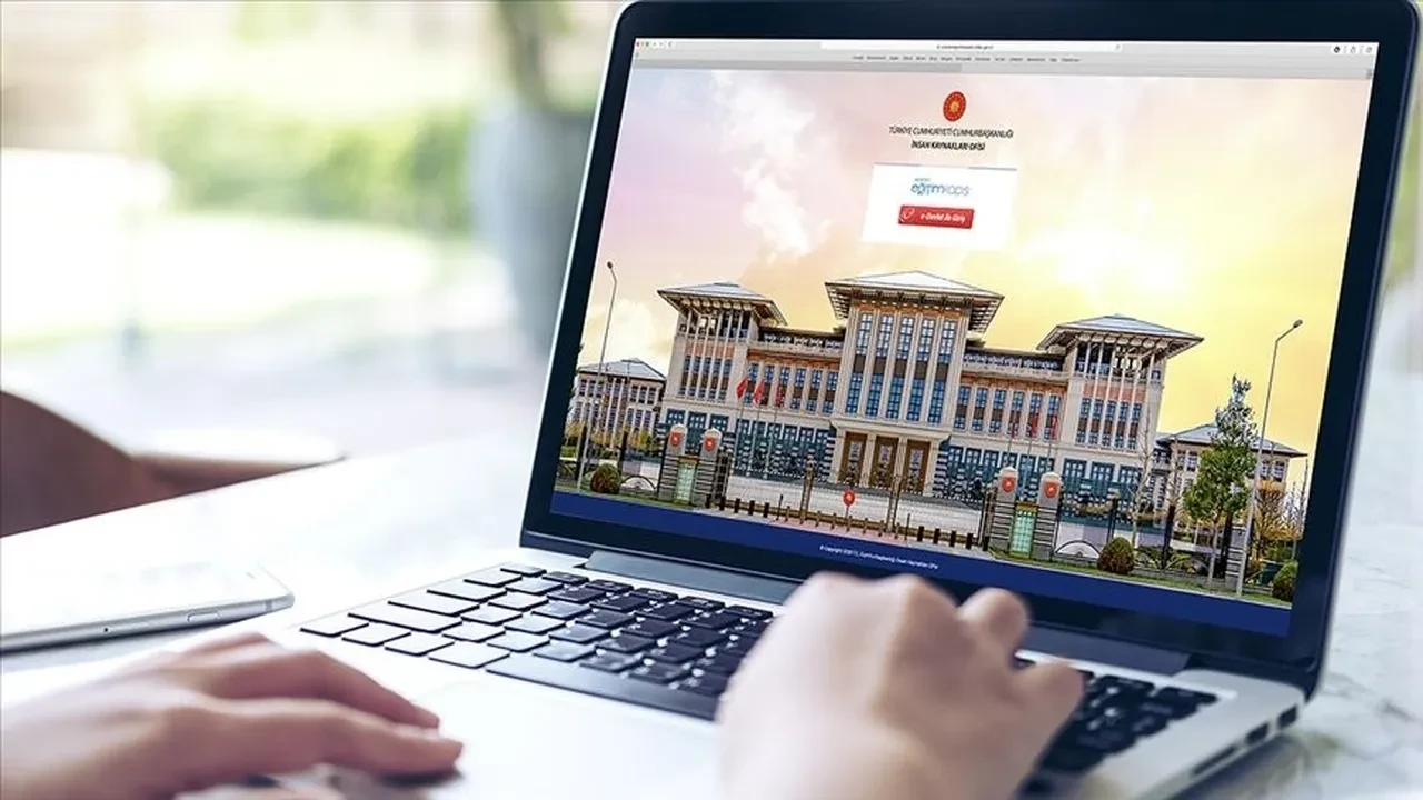 Milyonlarca gence iş ve staj fırsatı! İşte başvuru detayları ve ödenecek rakamlar