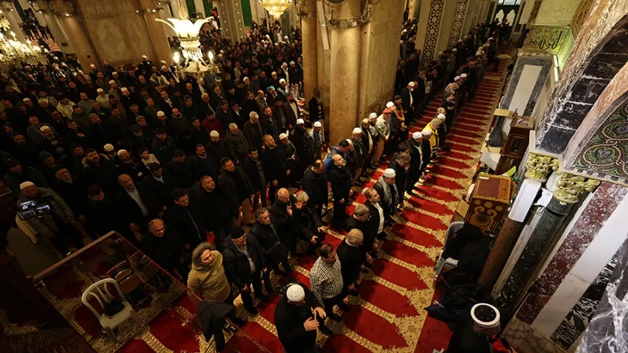 Miraç Kandili ne zaman yarın mı hangi güne denk geliyor?