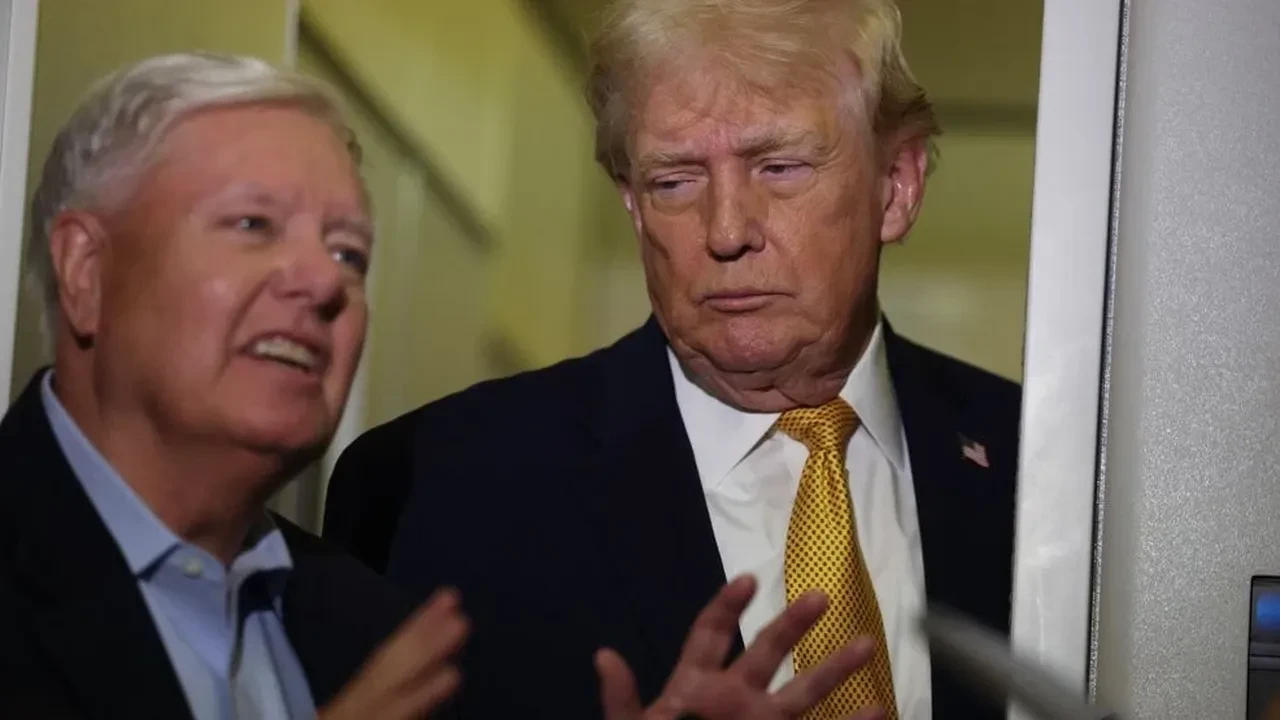 Trump'a İran çağrısı: Halkını öldüren lideri öldür!