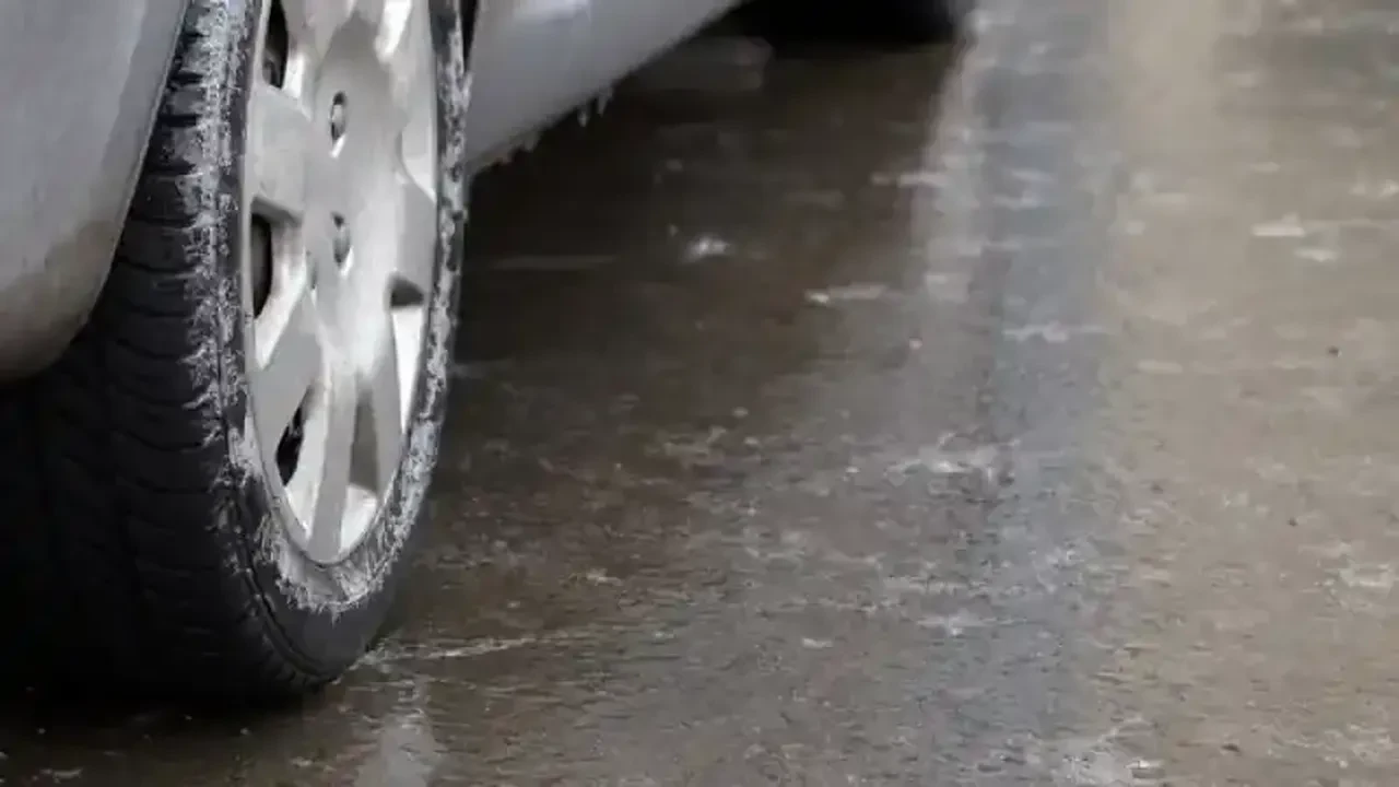 Araç sahiplerine kritik uyarı! Yolda görünmeyen gizli tehlikeye dikkat