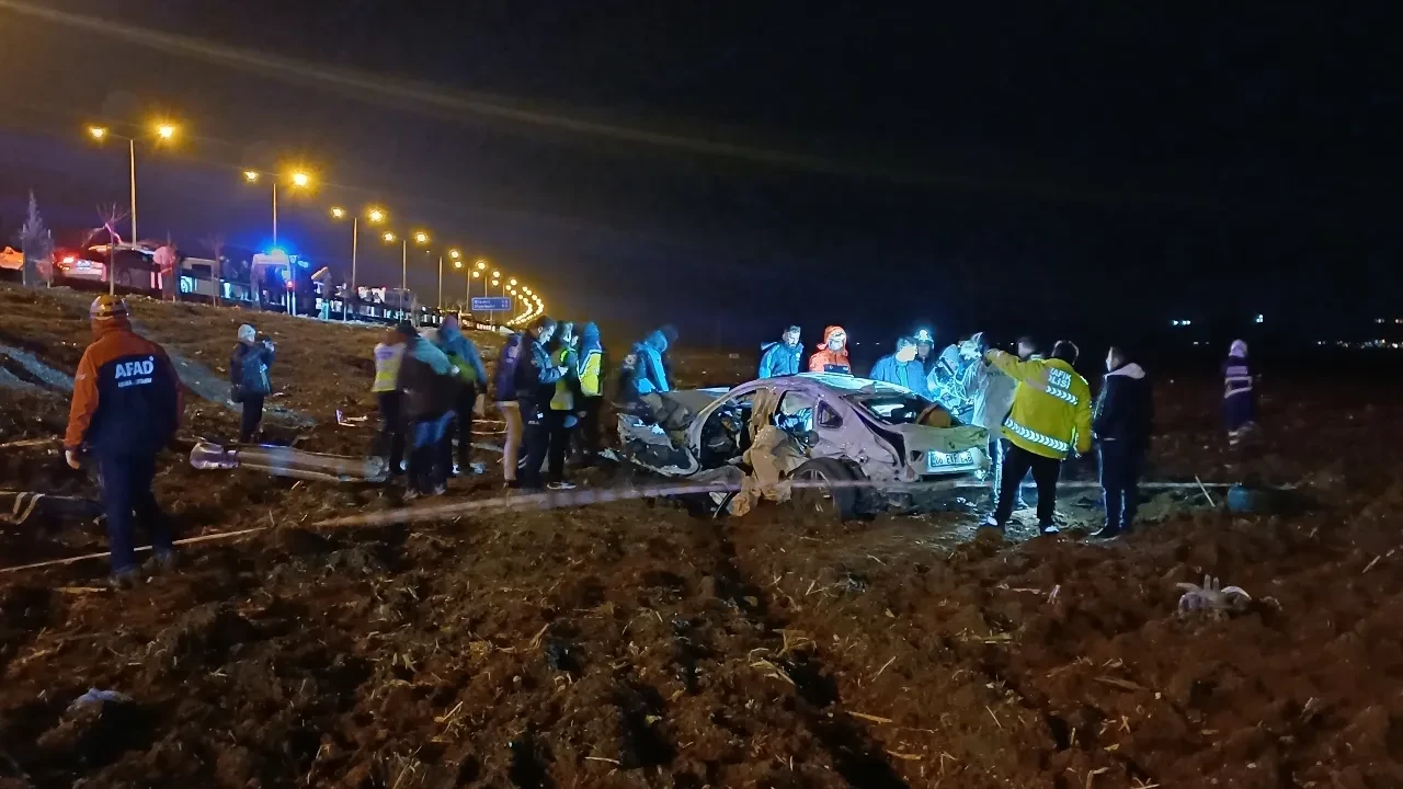 Batman'da katliam gibi kaza: 3 ölü, 3 yaralı var