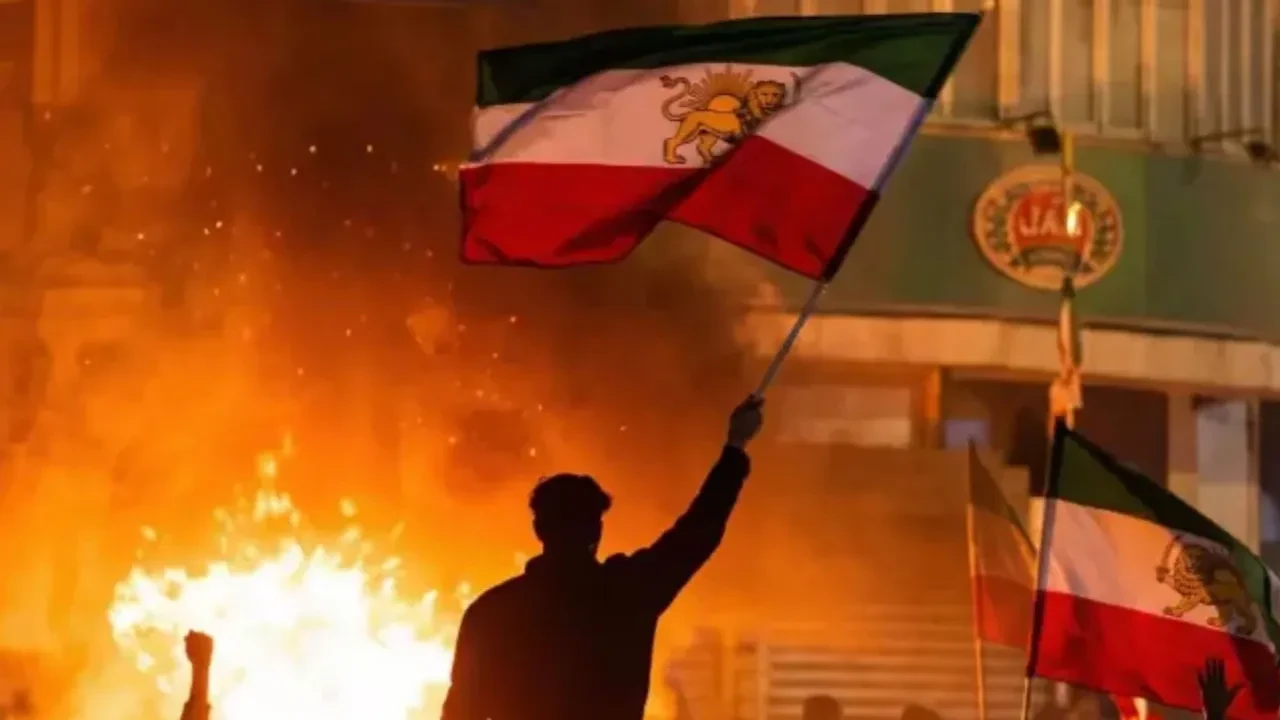 Can kaybı 2 bini aştı! İran: Protestocuları 'silahlı teröristler' kesici aletlerle öldürdü