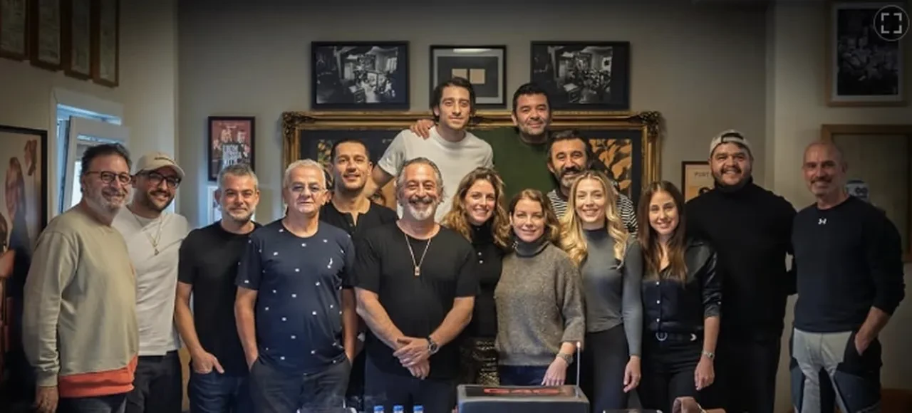 Cem Yılmaz, Ozan Güven'i Gora 4 kadrosundan çıkardı mı? Son paylaşım iddiaları güçlendirdi