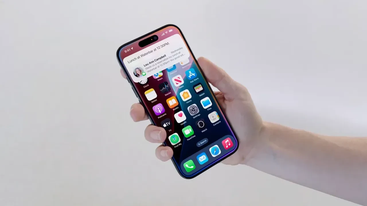 Elon Musk'tan Apple-Google ortaklığına zehir zemberek sözler