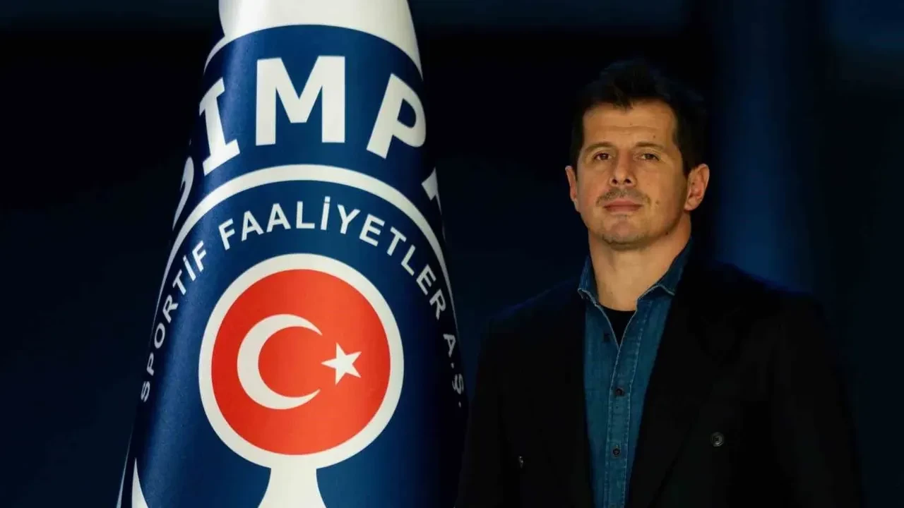 Emre Belözoğlu'na yıldız yağmuru: Kasımpaşa'da sürpriz imzalar!