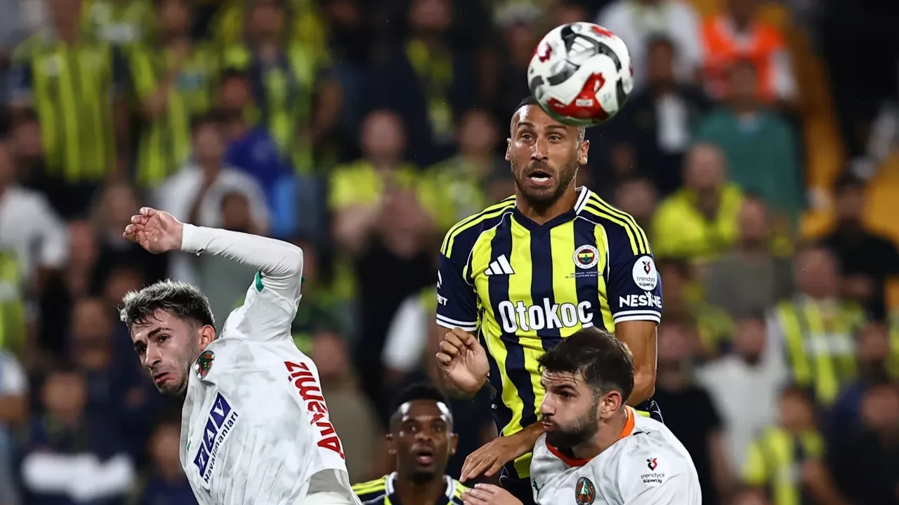 Emre Belözoğlu'na yıldız yağmuru: Kasımpaşa'da sürpriz imzalar!